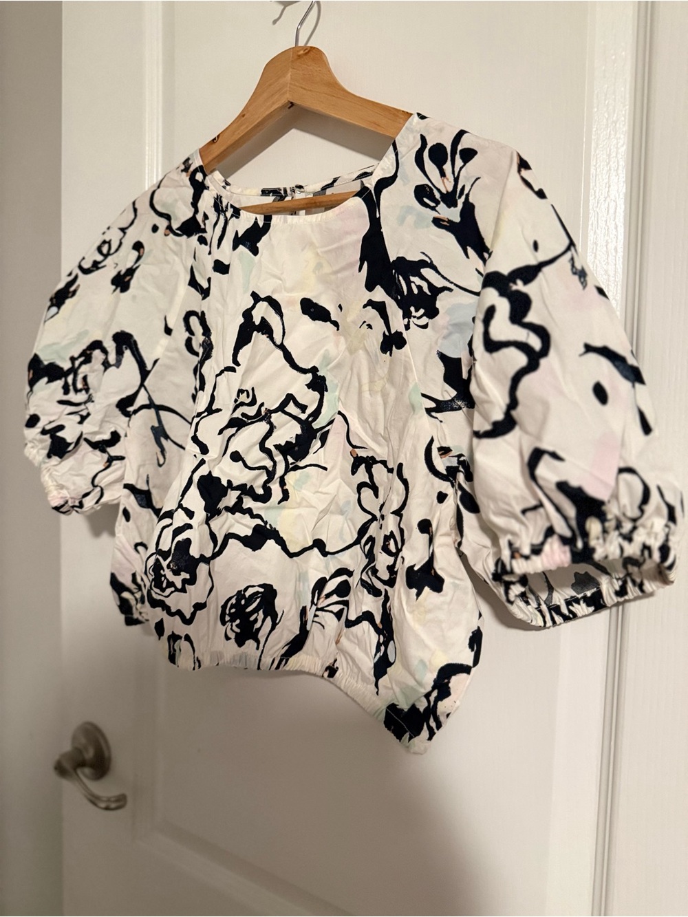 a new day White Puff Sleeve Blouse with Black Abstract Floral Print